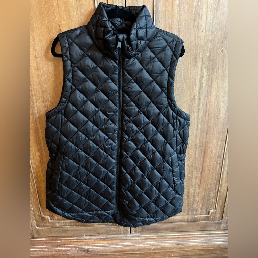 Athleta Black Quilted Outerwear